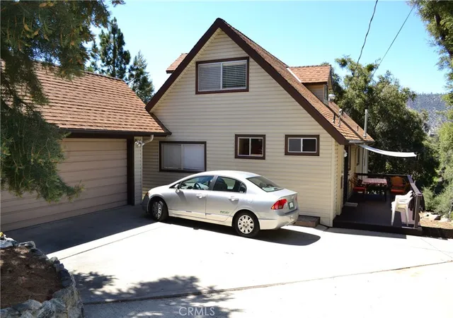 4th image of 15433 Acacia Wy, Pine Mountain Club, CA 93222 | MLS# SR25105220