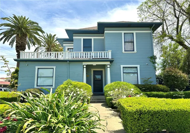 Homes for sale in Riverside, CA | 4308 Lime St, Riverside, CA 92501 | MLS# TR25101045