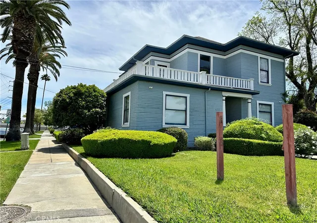 Homes for sale in Riverside, CA | 4308 Lime St, Riverside, CA 92501 | MLS# TR25101045