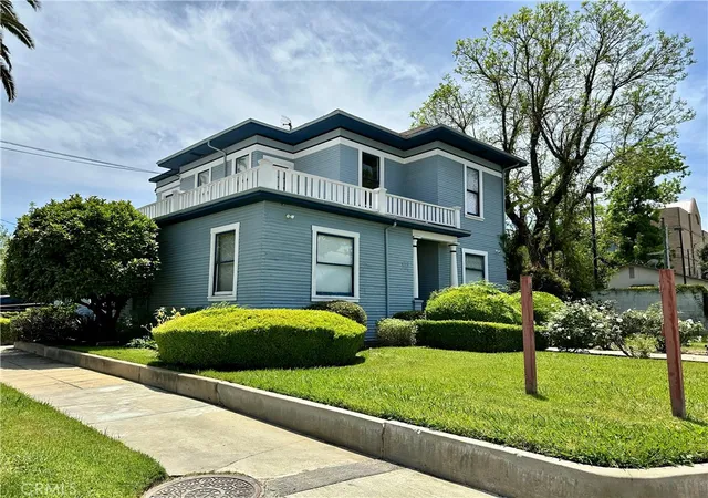 Homes for sale in Riverside, CA | 4308 Lime St, Riverside, CA 92501 | MLS# TR25101045