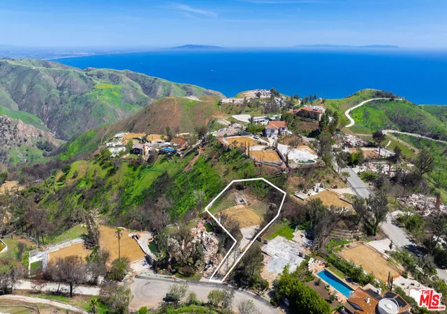 Homes for sale in Malibu, CA | 23310 W Pompano St, Malibu, CA 90265 | MLS# 25537797