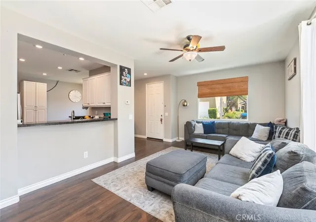 Photo 3 of Townhouse for sale at 27435 Larabee Ct #2, Murrieta, CA 92562 | MLS# SW25104020 | Listing updated on 2026-09-01
