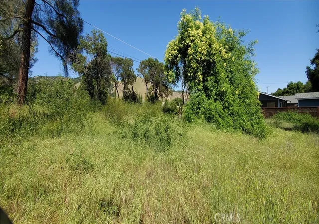 Homes for sale in Clearlake, CA | 13577 Sonoma Ave, Clearlake, CA 95422 | MLS# LC25100018