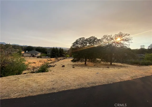 Homes for sale in Hidden Valley Lake, CA | 18765 Oak Grove Rd, Hidden Valley Lake, CA 95467 | MLS# LC25107307