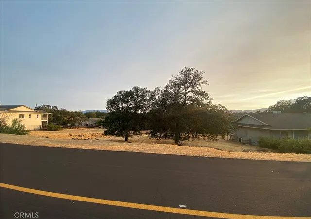 Homes for sale in Hidden Valley Lake, CA | 18765 Oak Grove Rd, Hidden Valley Lake, CA 95467 | MLS# LC25107307