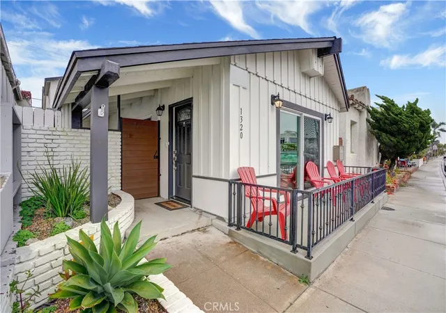 Photo 2 of Multi family home for sale at 1320 W Balboa Blvd, Newport Beach, CA 92661 | MLS# NP25108122 | Listing updated on 2026-09-09