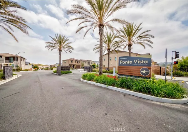 Photo 3 of Single family home for sale at 1613 Veridian Ln, San Pedro, CA 90732 | MLS# SB25108457 | Listing updated on 2026-04-30