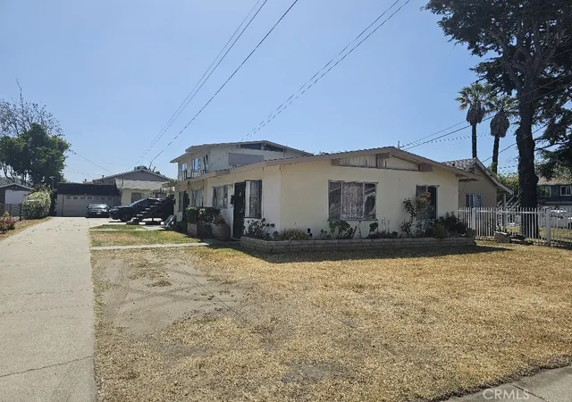 Photo 1 of Sale Pending at 6704 Vinevale Ave, Bell Gardens, CA 90201 | MLS# DW25109545 | Listing updated on 2025-11-11