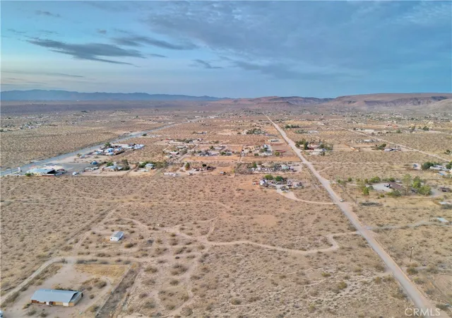 Homes for sale in Yucca Valley, CA | 177 Cherokee Trl, Yucca Valley, CA 92284 | MLS# JT25109103