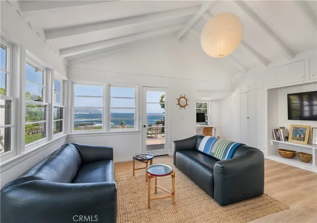 Photo 4 of Single family home for sale at 1041 Marine Dr, Laguna Beach, CA 92651 | MLS# NP25099973 | Listing updated on 2026-10-03