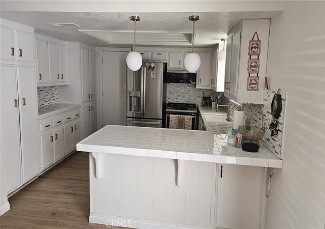 3rd image of 10671 Pinon, Hesperia, CA 92345 | MLS# CV25112035