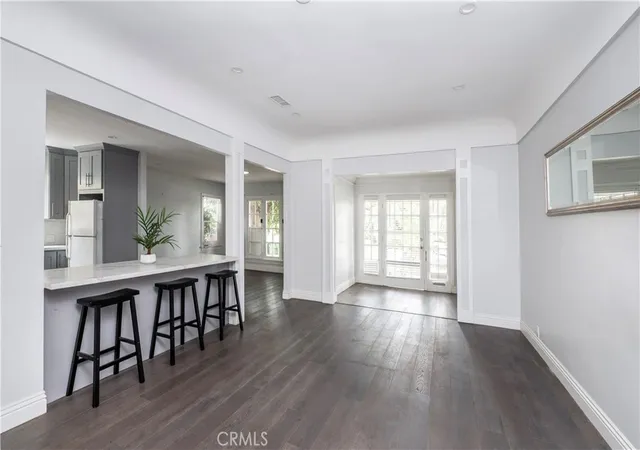 Photo 4 of Single family home for sale at 1541 N Stanley Ave, Los Angeles, CA 90046 | MLS# BB25042364 | Listing updated on 2026-10-01