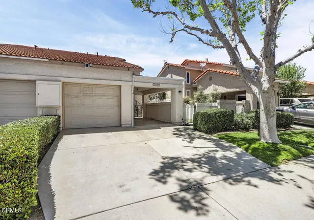 Photo 2 of Sale Pending at 4733 Penrose Ave, Moorpark, CA 93021 | MLS# V1-30078 | Listing updated on 2026-06-04