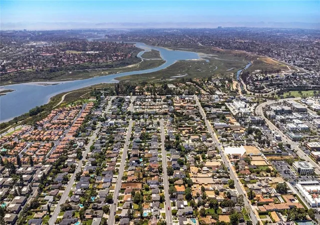 3rd image of 2173 Orchard Dr, Newport Beach, CA 92660 | MLS# NP25114872