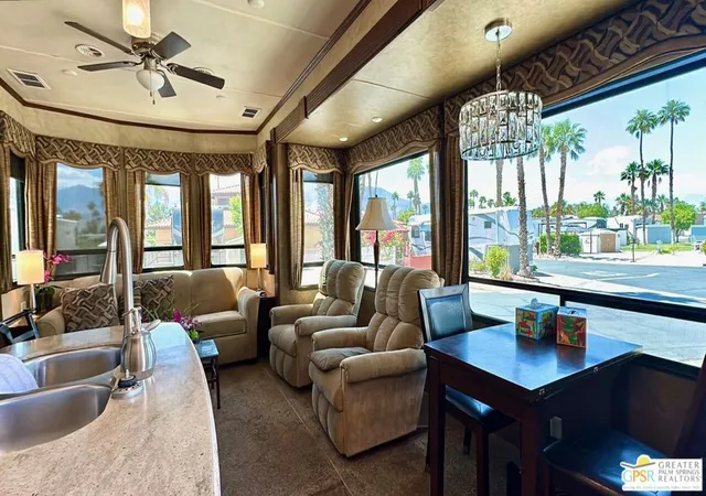 4th image of 69801 Ramon Rd #272, Cathedral City, CA 92234 | MLS# 25536121PS