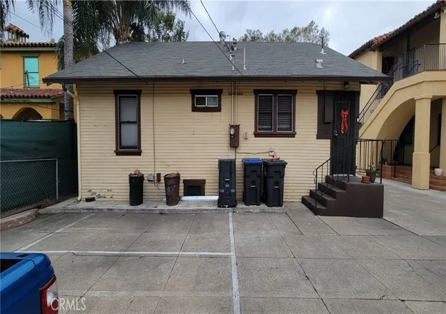2nd image of 919 N Lacy St, Santa Ana, CA 92701 | MLS# PW25101665