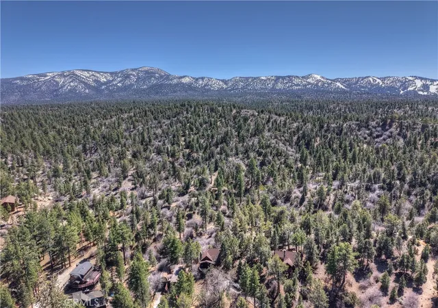 2nd image of 615 Kean Way, Big Bear City, CA 92314 | MLS# IG25115998