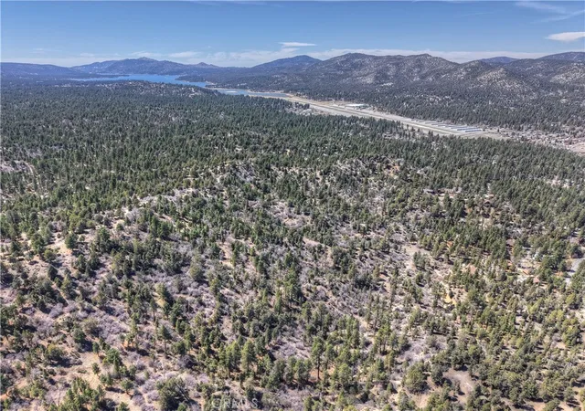 3rd image of 615 Kean Way, Big Bear City, CA 92314 | MLS# IG25115998