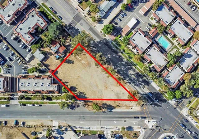 2nd image of 8916 Fontana Ave, Fontana, CA 92335 | MLS# WS25116694