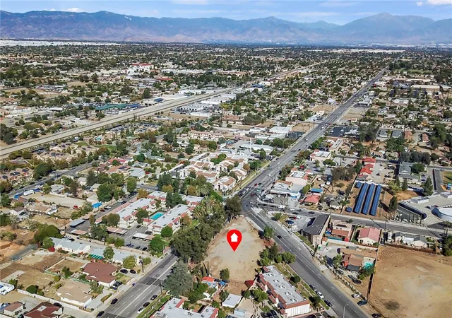 Photo 3 of Land for sale at 8916 Fontana Ave, Fontana, CA 92335 | MLS# WS25116694 | Listing updated on 2026-05-19