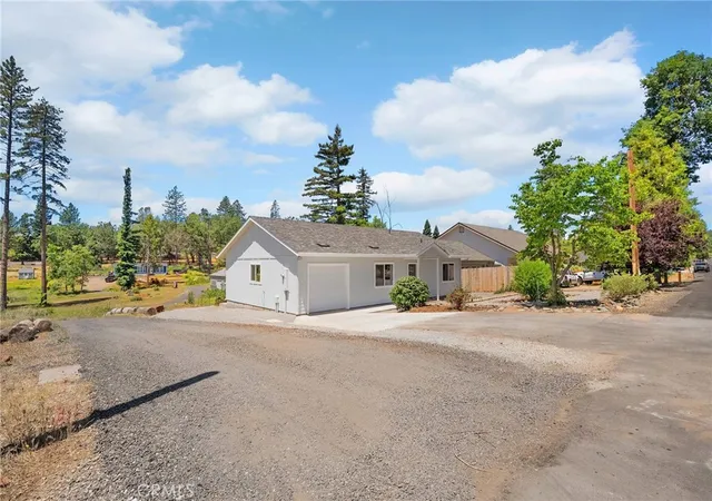 Photo 4 of Sale Pending at 5821 Copeland Rd, Paradise, CA 95969 | MLS# PA25115459 | Listing updated on 2025-11-15