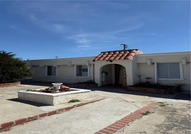 Homes for sale in Sun Valley, CA | 12406 Haley St, Sun Valley, CA 91352 | MLS# SW25117712