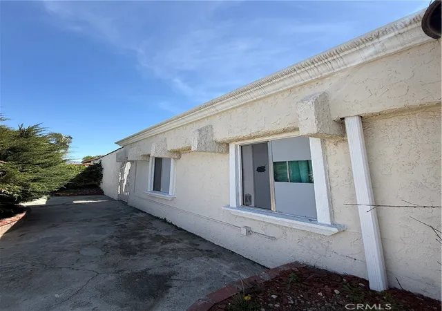 Homes for sale in Sun Valley, CA | 12406 Haley St, Sun Valley, CA 91352 | MLS# SW25117712