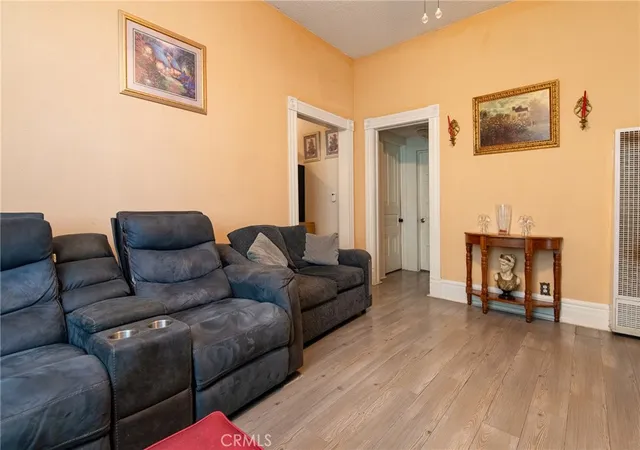 Photo 4 of Single family home for sale at 126 E 95Th St, Los Angeles, CA 90003 | MLS# DW25118774 | Listing updated on 2026-05-15