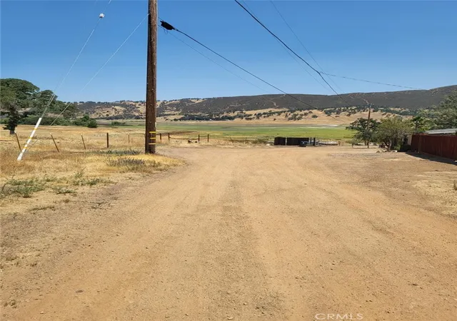 Homes for sale in Clearlake, CA | 3150 Country Club Dr, Clearlake, CA 95422 | MLS# LC25119327
