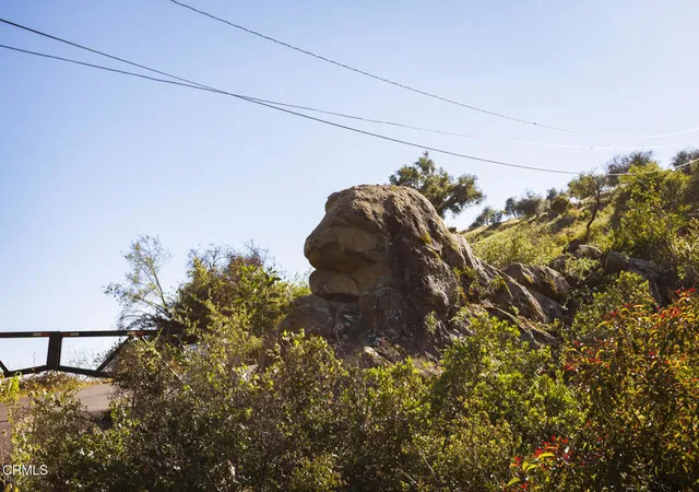 2nd image of 1797 Foothill Rd, Ojai, CA 93023 | MLS# V1-30249