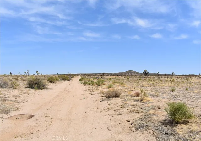 1st image of 15500 Ave F8 E, Lancaster, CA 93535 | MLS# SR25119644