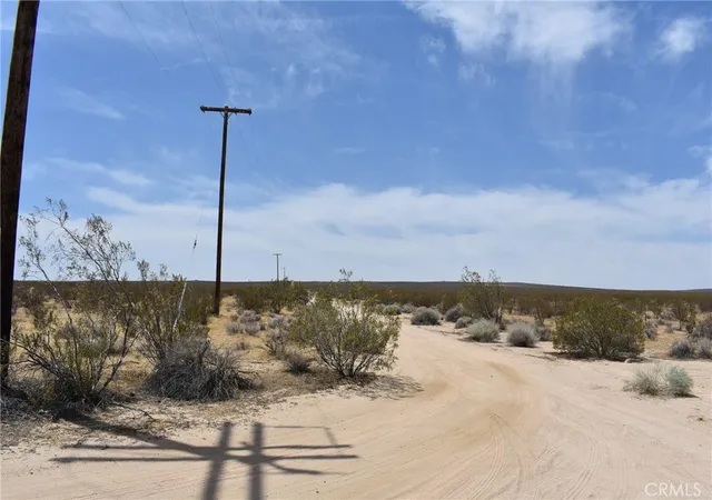 Photo 1 of Sale Pending at 20000 E Ave B, Lancaster, CA 93535 | MLS# SR25119826 | Listing updated on 2026-09-29