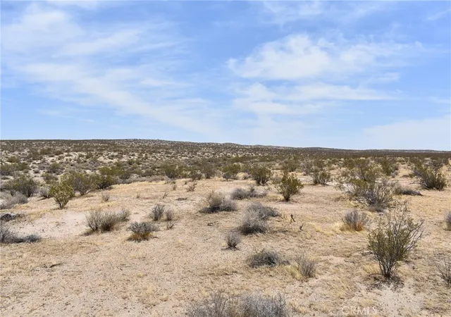 Photo 2 of Sale Pending at 200 200th St E & Ave A8, Lancaster, CA 93535 | MLS# SR25119840 | Listing updated on 2026-05-13