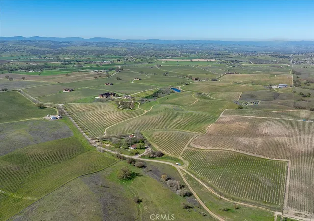 Homes for sale in Paso Robles, CA | 5010 Gate 4 Rd, Paso Robles, CA 93446 | MLS# SC25117762