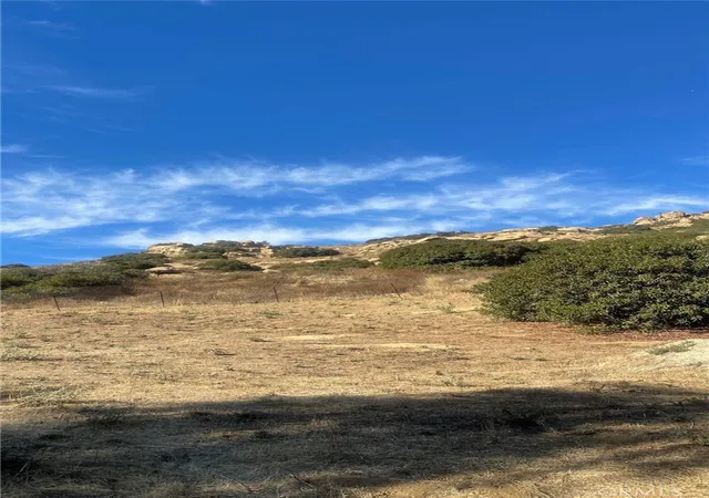 1st image of 0 Notredame, Chatsworth, CA 91311 | MLS# SR25120358