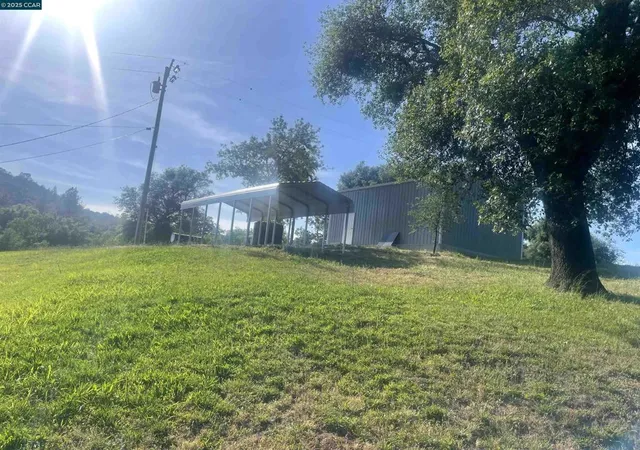 5th image of 16 Paul Pl, Bangor, CA 95914 | MLS# 41099600