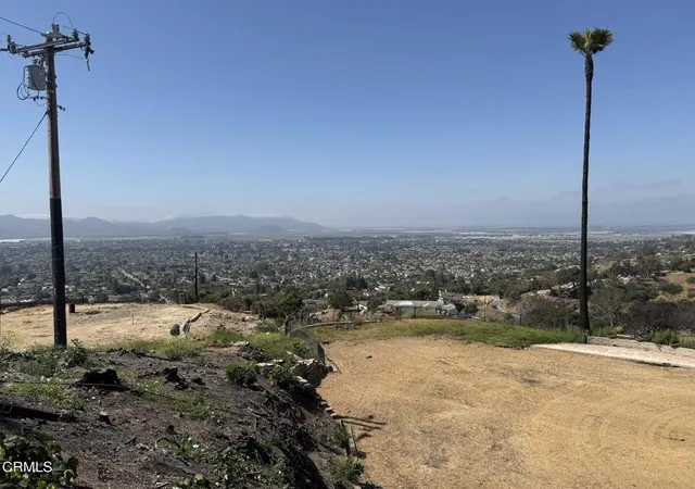 1st image of 894 W Highland Dr, Camarillo, CA 93010 | MLS# V1-30291