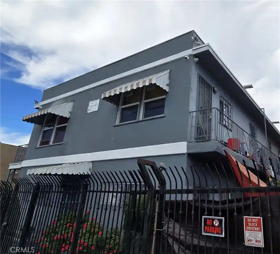 Photo 1 of Multi family home for sale at 9508 S Western Ave, Los Angeles, CA 90047 | MLS# SR25120490 | Listing updated on 2026-10-14