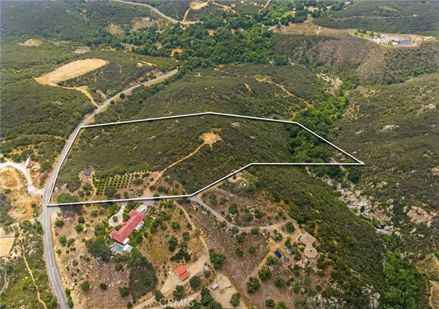 Homes for sale in Murrieta, CA | 0 Hombre, Murrieta, CA 92562 | MLS# SW25118114