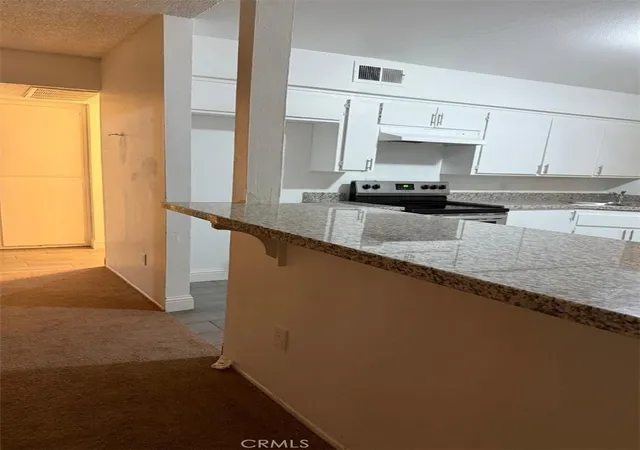 5th image of 710 N Chester Ave, Bakersfield, CA 93308 | MLS# DW25123838