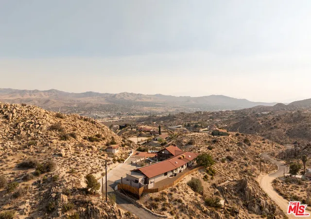Homes for sale in Yucca Valley, CA | 57387 San Juan Rd, Yucca Valley, CA 92284 | MLS# 25548185