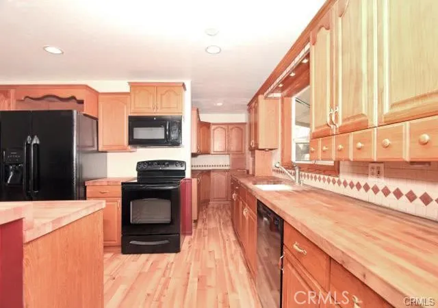 2nd image of 15215 Calle Verdad, Green Valley, CA 91390 | MLS# DW25126248
