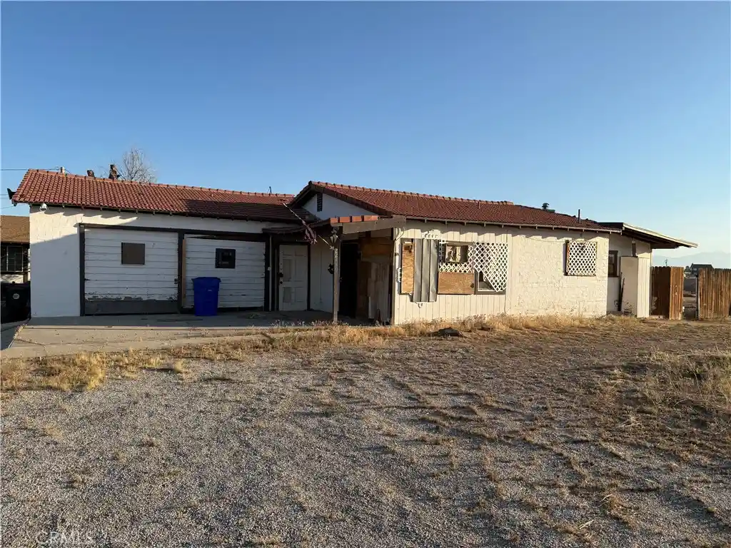 Photo 1 of Single family home for sale at 22449 Ottawa Rd, Apple Valley, CA 92308 | MLS# OC25127218 | Listing updated on 2026-07-27