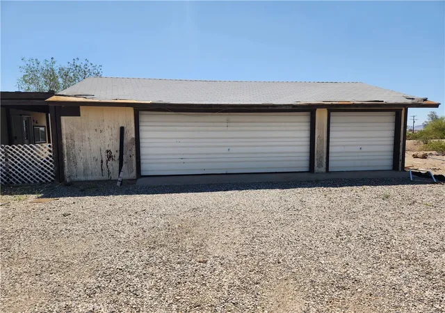 3rd image of 149825 Pahaska Ct, Earp, CA 92242 | MLS# HD25127443