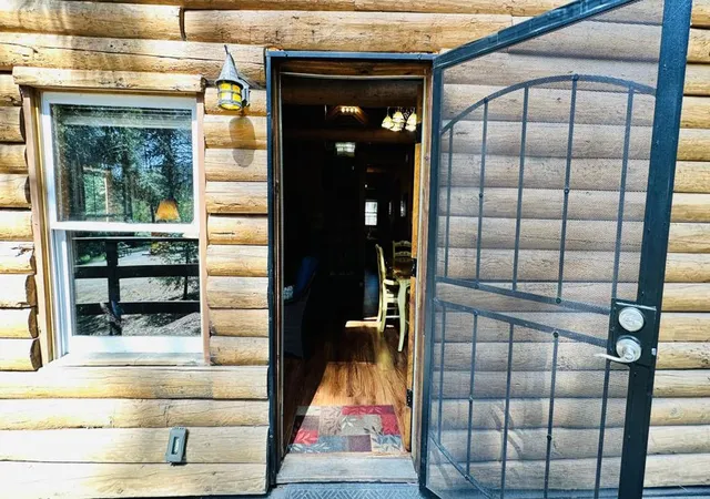 Homes for sale in Idyllwild, CA | 53341 Sherman Dr, Idyllwild, CA 92549 | MLS# 219131213DA