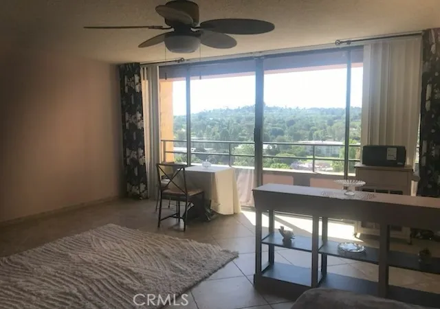 2nd image of 24055 Paseo Del Lago #812, Laguna Woods, CA 92637 | MLS# OC25127809