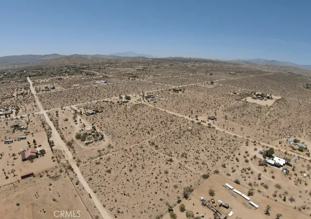 Photo 3 of Sale Pending at 3960 Goleta Ave, Yucca Valley, CA 92284 | MLS# JT25130338 | Listing updated on 2025-11-18