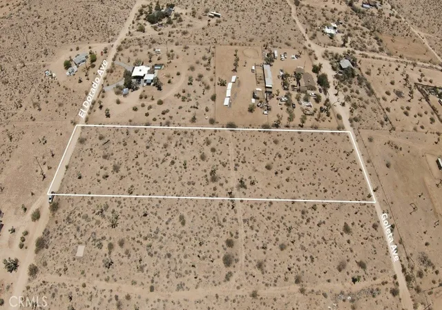 Photo 4 of Sale Pending at 3960 Goleta Ave, Yucca Valley, CA 92284 | MLS# JT25130338 | Listing updated on 2025-11-18
