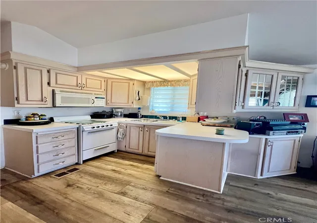 Homes for sale in Hemet, CA | 1295 S Cawston Ave #422, Hemet, CA 92545 | MLS# SW25131464