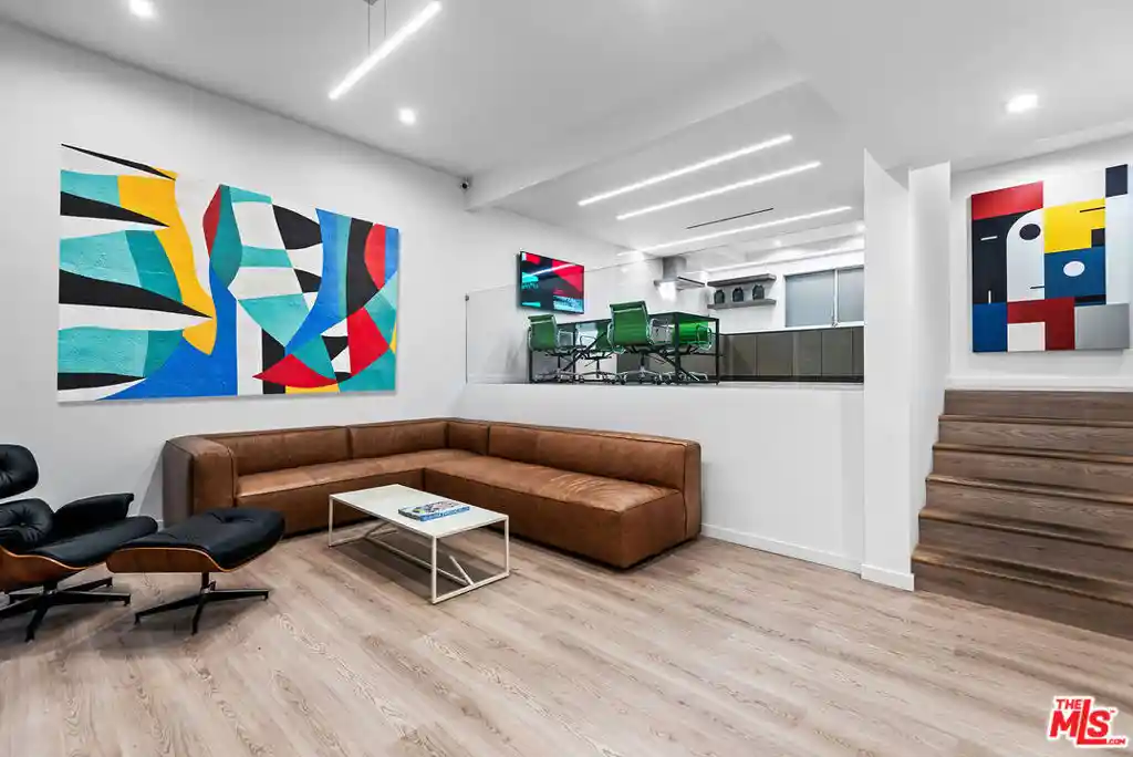 Townhouse for sale at 4801 La Villa Marina #C, Marina Del Rey, CA 90292 | MLS# 25538419